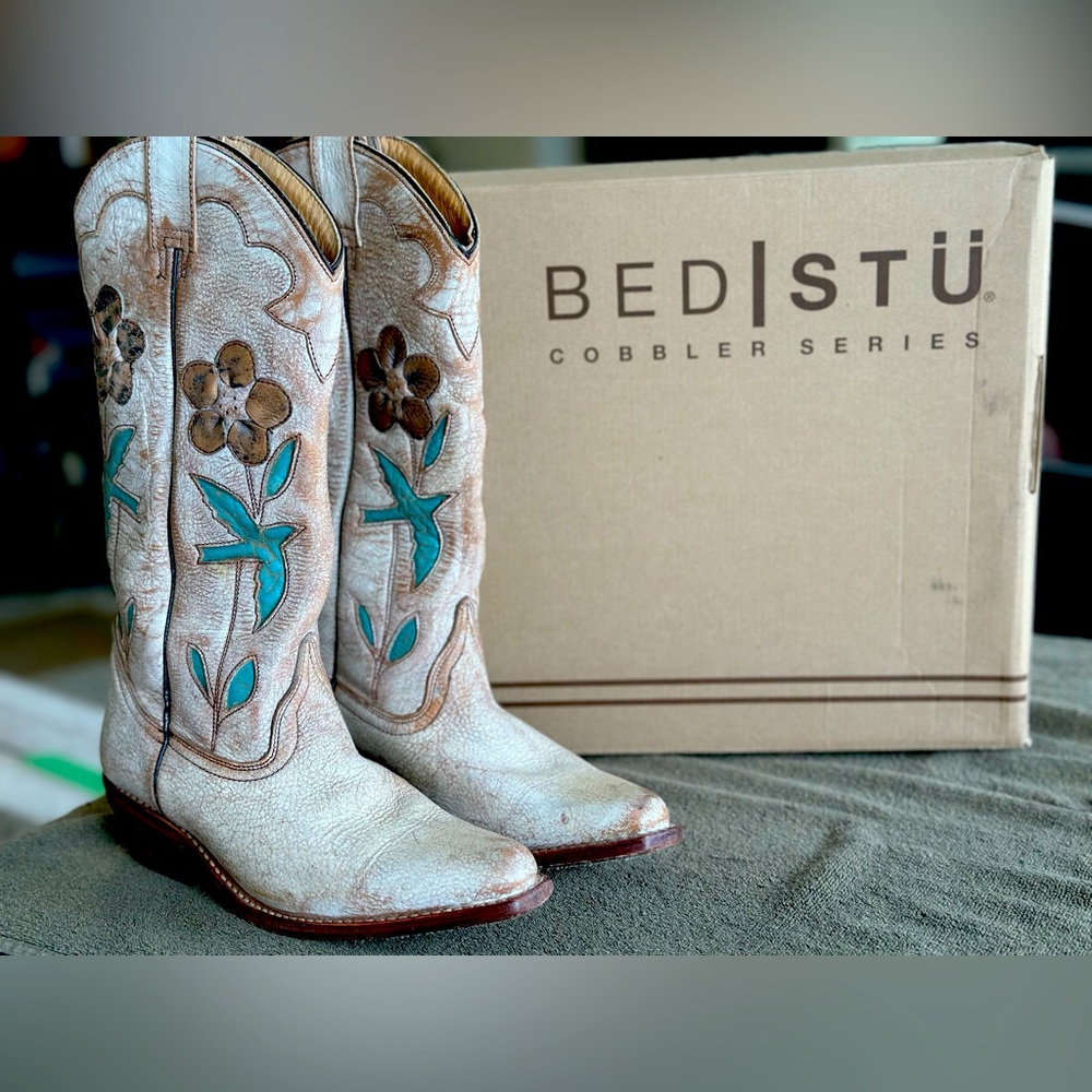 Bed Stu western inspired boots, size 6